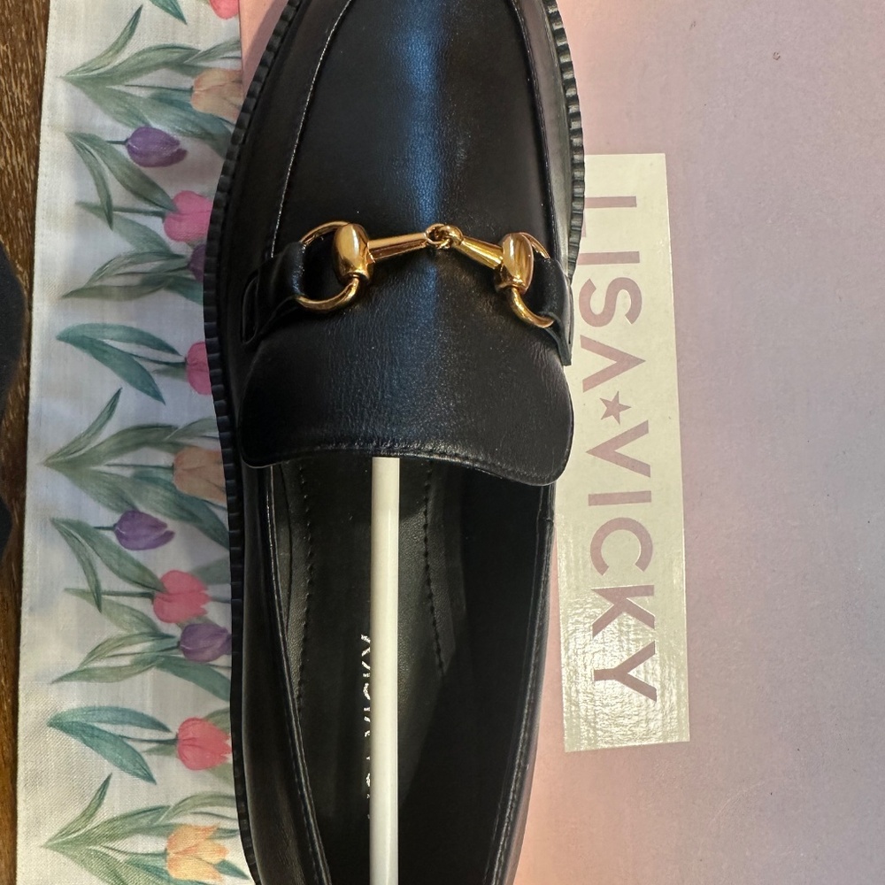 Shoes - Picture 3 of 3